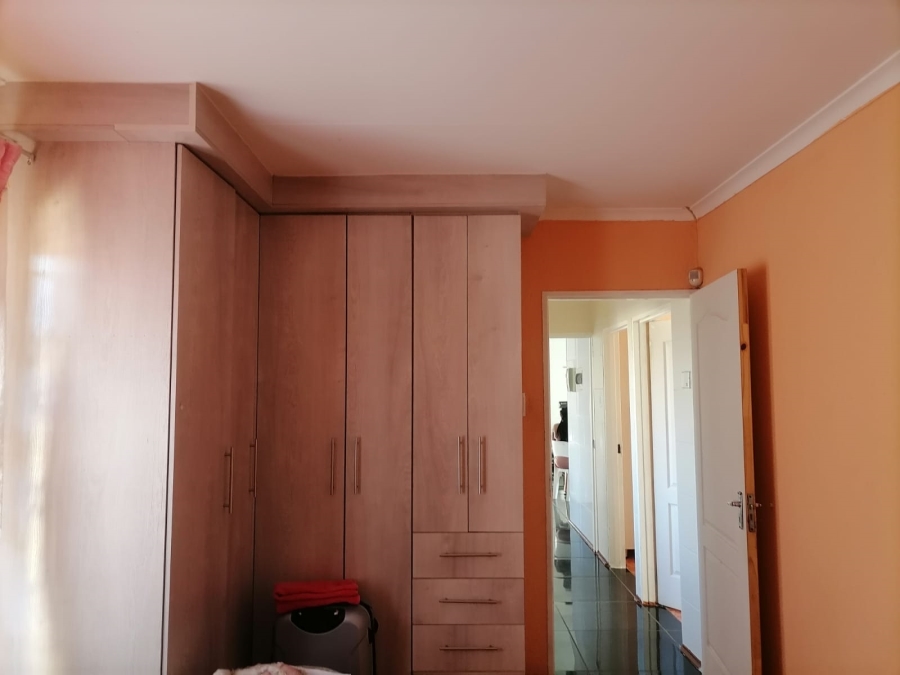 3 Bedroom Property for Sale in Tlhabane West North West